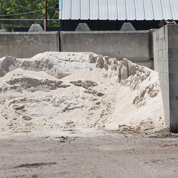 screened limestone sand fill material for outdoor construction landscaping